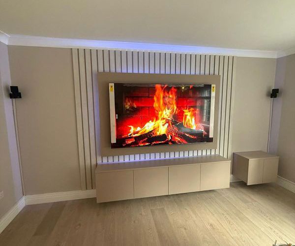 Prestige Media Walls - 25